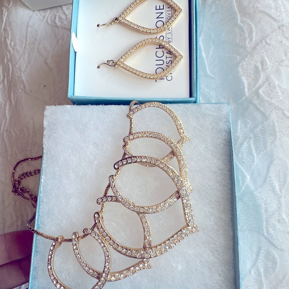 Touchstone Earrings and necklace BNIB
